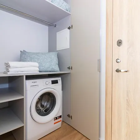 Street One Apartments, By Cohost Apartment Klaipeda