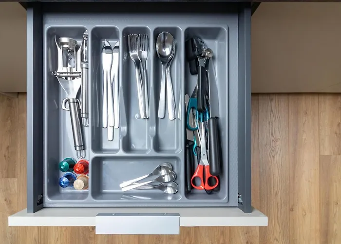 Street One Apartments, By Cohost Appartamento *